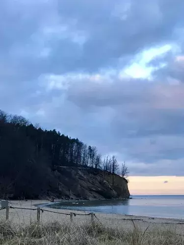out-of-season. plik: tlusta-mewa-apartament-gdynia-out-of-season-poza-sezonem - 18.webp